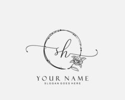 monograma inicial de belleza sh y diseño de logotipo elegante, logotipo de escritura a mano de firma inicial, boda, moda, floral y botánica con plantilla creativa. vector