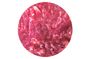 carne molida, carne molida fresca, dispuesta en círculo. fondo aislado transparente png