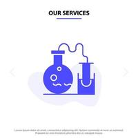 nuestros servicios tubo matraz laboratorio ciencia sólido glifo icono plantilla de tarjeta web vector