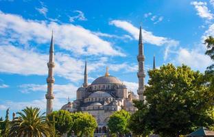 mezquita azul en estambul, turquía, distrito de sultanahmet foto