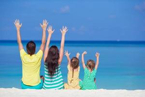 familia de cuatro vacaciones foto