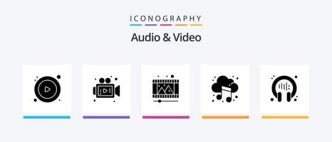 paquete de iconos de glifo 5 de audio y video que incluye soporte. conversacion. video. comunicación. música. diseño de iconos creativos vector