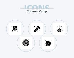 paquete de iconos de glifo de campamento de verano 5 diseño de iconos. . cámping. cacerola. péndulo. antorcha vector