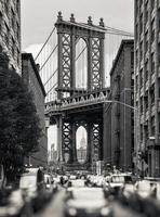 Manhattan Bridge, New York, USA photo