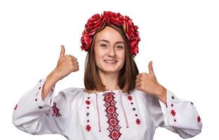 niña en el traje nacional ucraniano foto