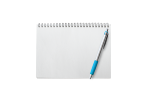 caderno em branco com caneta isolada png