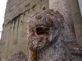 santa maria maggiore church bergamo detail photo