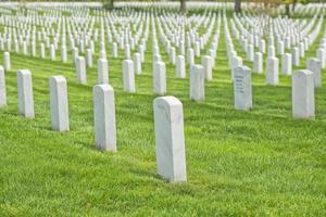 arlington cemetery graveyard photo