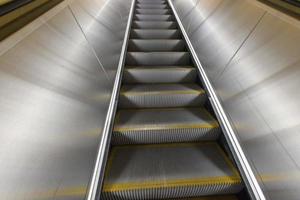 Escalera mecánica del metro de Washington DC foto