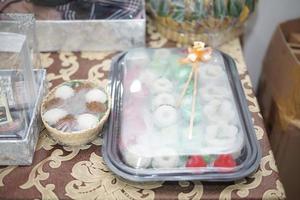 Traditional Wedding Gifts in Indonesia photo