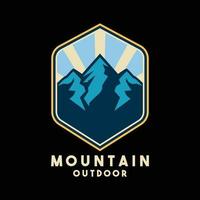 diseño de logotipo de plantilla de vista a la montaña. logotipo de campamento. vector