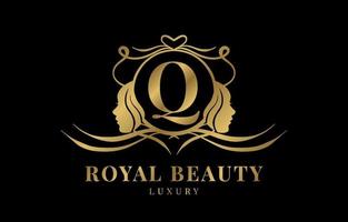 letter Q royal beauty crest logo design element vector