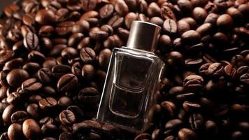 Perfume on coffee beans Transparent bottle with perfume video