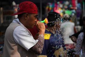 ciudad de méxico, 3 de febrero de 2019 - parque de la ciudad de chapultepec lleno de gente el domingo foto