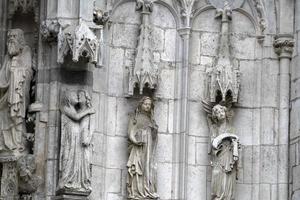 detalle de la catedral de la cúpula de regensburg en alemania sitio de la unesco foto