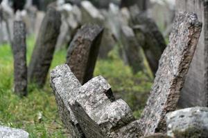 antiguo cementerio judío en praga foto