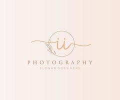 Initial II feminine logo. Usable for Nature, Salon, Spa, Cosmetic and Beauty Logos. Flat Vector Logo Design Template Element.