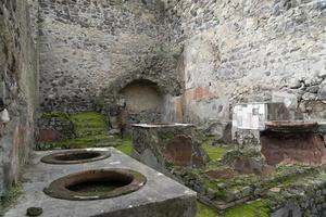 ercolano herculano ruinas antiguas foto