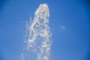 salpicaduras de agua en el cielo foto