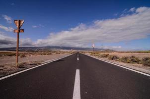 vista panorámica de la carretera foto