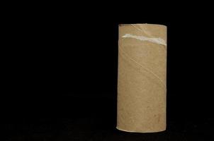 rollo de papel higiénico vacío foto