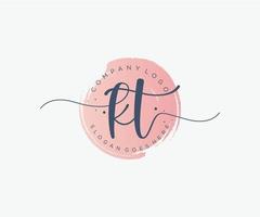 Initial KT feminine logo. Usable for Nature, Salon, Spa, Cosmetic and Beauty Logos. Flat Vector Logo Design Template Element.