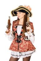 mujer encantadora con armas vestidas de piratas foto