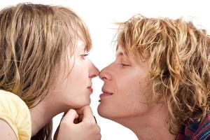 retrato de una joven y sonriente pareja de belleza 4 foto