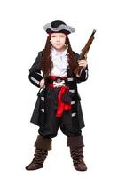 niño posando en traje de pirata foto
