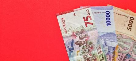 nuevo dinero rupia indonesia última edición. foto