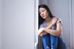 Asian women with mental illness, anxiety, hallucinations, mental falls photo