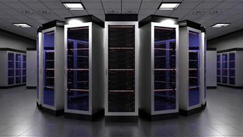 data Centrum med många kuggstång servrar stående i en rad - värd, lagring begrepp video