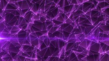 abstract Purper gloeiend energie lijnen en driehoeken plexus triangulatie wetenschappelijk futuristische hoog tech achtergrond. video 4k, beweging ontwerp