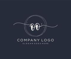 Initial OO feminine logo. Usable for Nature, Salon, Spa, Cosmetic and Beauty Logos. Flat Vector Logo Design Template Element.