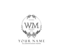 monograma de belleza wm inicial y diseño de logotipo elegante, logotipo de escritura a mano de firma inicial, boda, moda, floral y botánica con plantilla creativa. vector