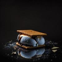 foto smores sobre fondo negro fotografía de alimentos