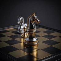 ajedrez de oro y plata en el juego de tablero de ajedrez para el concepto de liderazgo de metáfora empresarial foto