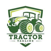 ilustración de tractor en una plantilla de logotipo de rancho. logotipo confeccionado con fondo blanco aislado. vector