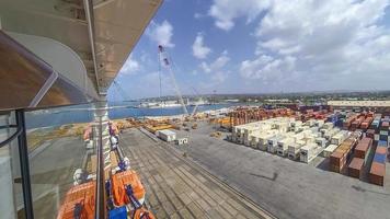 Timelapse video of cruise ship departure maneuver in Bridgetown harbor on Barbados