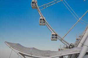 ferris wheel against the sky photo