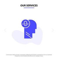 nuestros servicios cabeza de negocio idea mente pensar icono de glifo sólido plantilla de tarjeta web vector