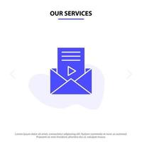 nuestros servicios mensaje de correo sms reproductor de video icono de glifo sólido plantilla de tarjeta web vector