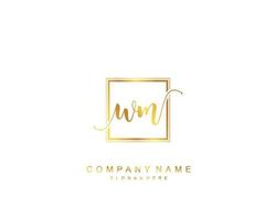 monograma de belleza wm inicial y diseño de logotipo elegante, logotipo de escritura a mano de firma inicial, boda, moda, floral y botánica con plantilla creativa. vector
