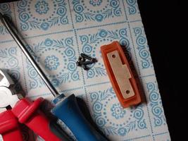 Repair of the toggle switch for the front door photo