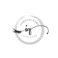 initial IQ logo handwriting beauty salon fashion modern luxury monogram vector
