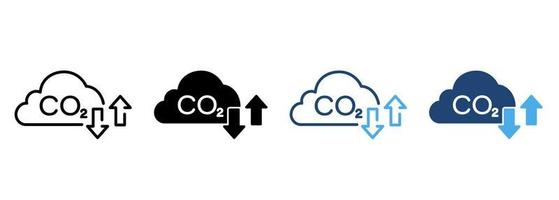 contaminación por dióxido de carbono en la línea de aire y conjunto de colores de iconos de silueta. pictograma de reducción de efecto invernadero. co2 con colección de símbolos de gas de emisión de nubes sobre fondo blanco. ilustración vectorial aislada. vector