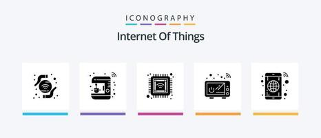 Internet Of Things Glyph 5 Icon Pack Including globe. microwave. chip. kitchenware. connect. Creative Icons Design vector