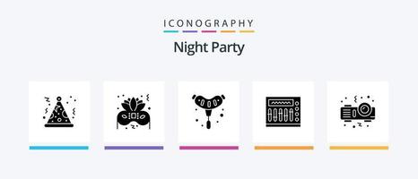 paquete de iconos de glifo 5 de fiesta nocturna que incluye. noche. parrilla. proyector. música. diseño de iconos creativos vector