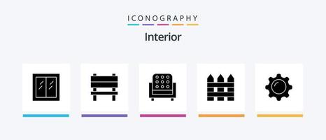 paquete de iconos de glifo interior 5 que incluye cosméticos. interior. muebles. cerca de Jardín. barricada. diseño de iconos creativos vector