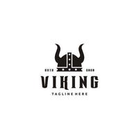 Ilustración de icono de diseño de logotipo de casco de armadura vikinga vector